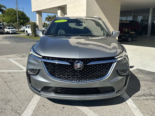 Used 2023 Buick Enclave Avenir w/ Avenir Technology Package FWD image 6