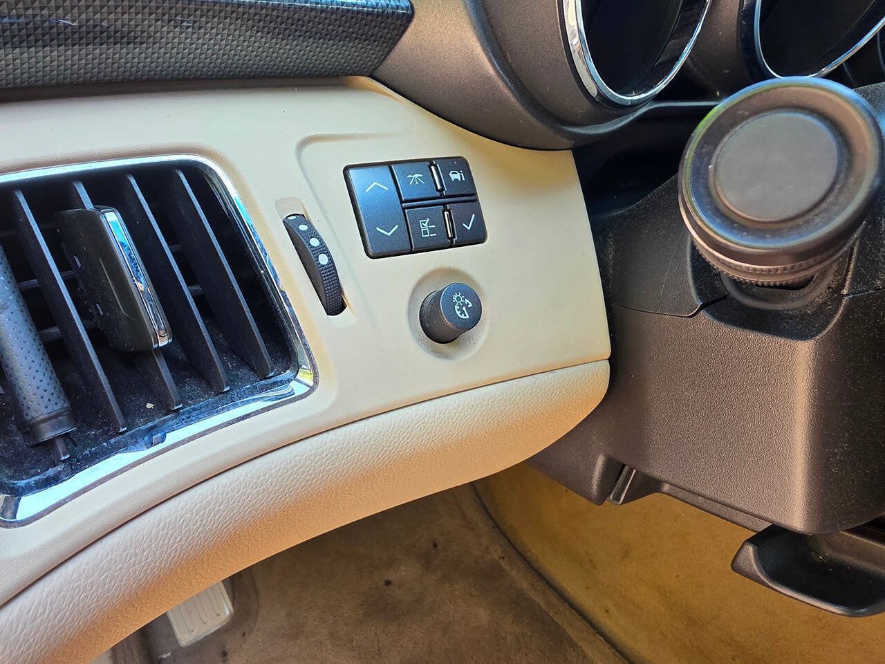 Used 2013 Cadillac CTS Performance RWD image 17
