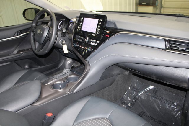 Used 2023 Toyota Camry SE image 21
