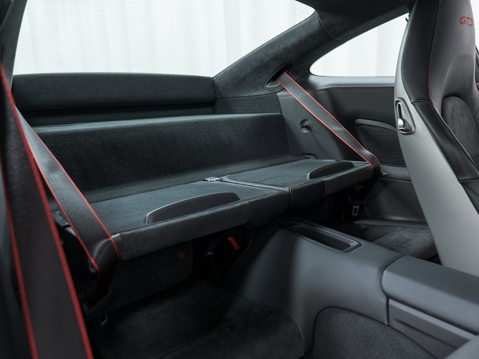 Certified 2016 Porsche 911 Carrera GTS image 39