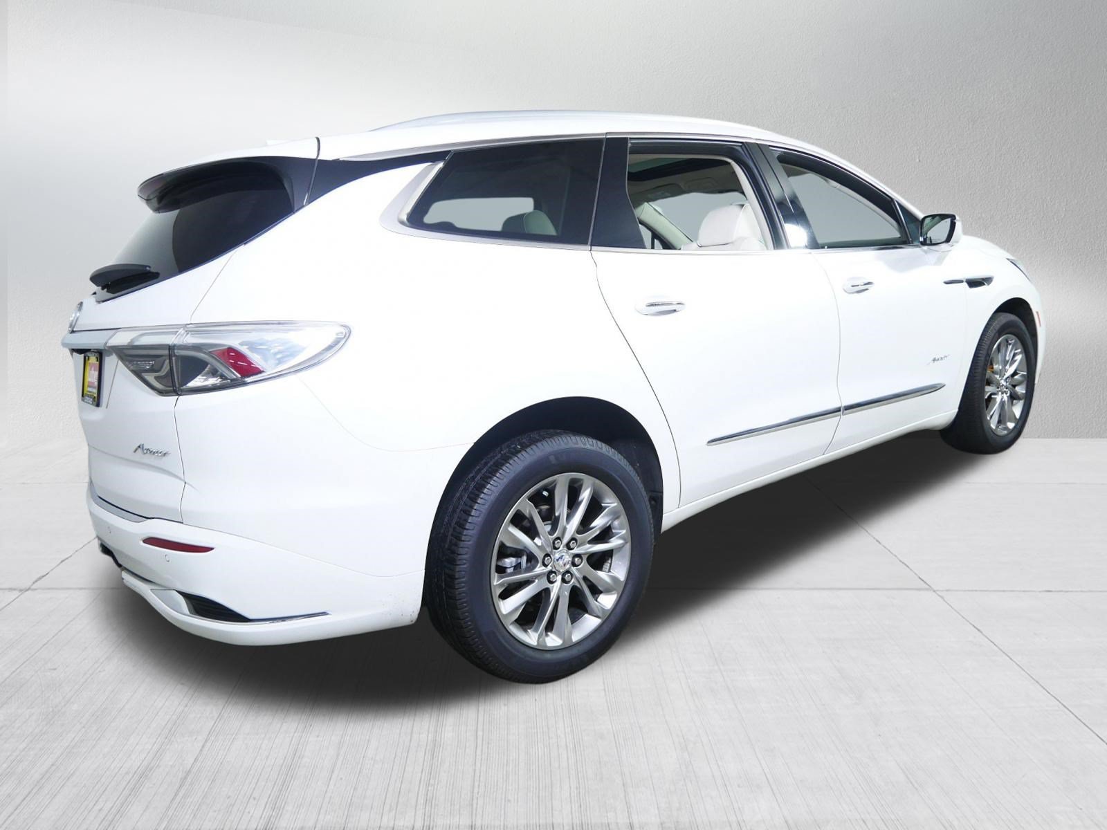 Certified 2023 Buick Enclave Avenir w/ Avenir Technology Package AWD/4WD image 7