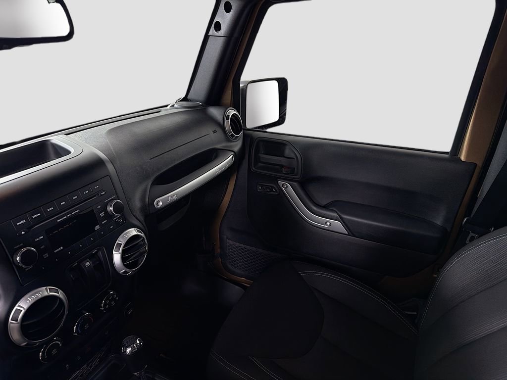 Used 2015 Jeep Wrangler Sahara w/ Trailer Tow Group image 22