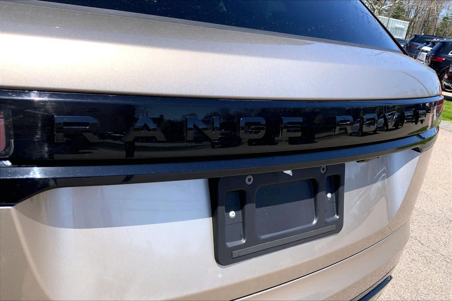 Used 2026 Land Rover Range Rover Velar Dynamic SE AWD/4WD image 30