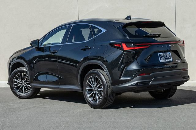 Used 2024 Lexus NX 350h AWD image 3