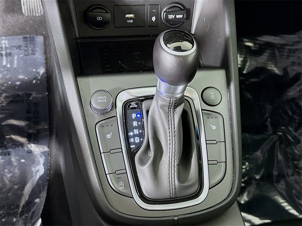 Certified 2022 Hyundai Kona SEL w/ Convenience Package image 10