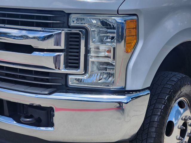 Used 2017 Ford F350 XL w/ STX Appearance Package AWD/4WD image 14