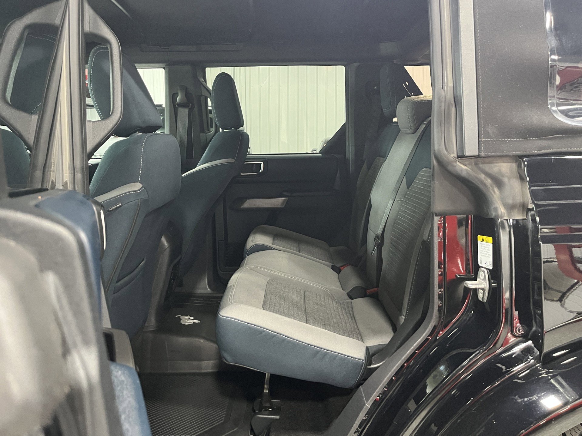 Used 2022 Ford Bronco Outer Banks image 10