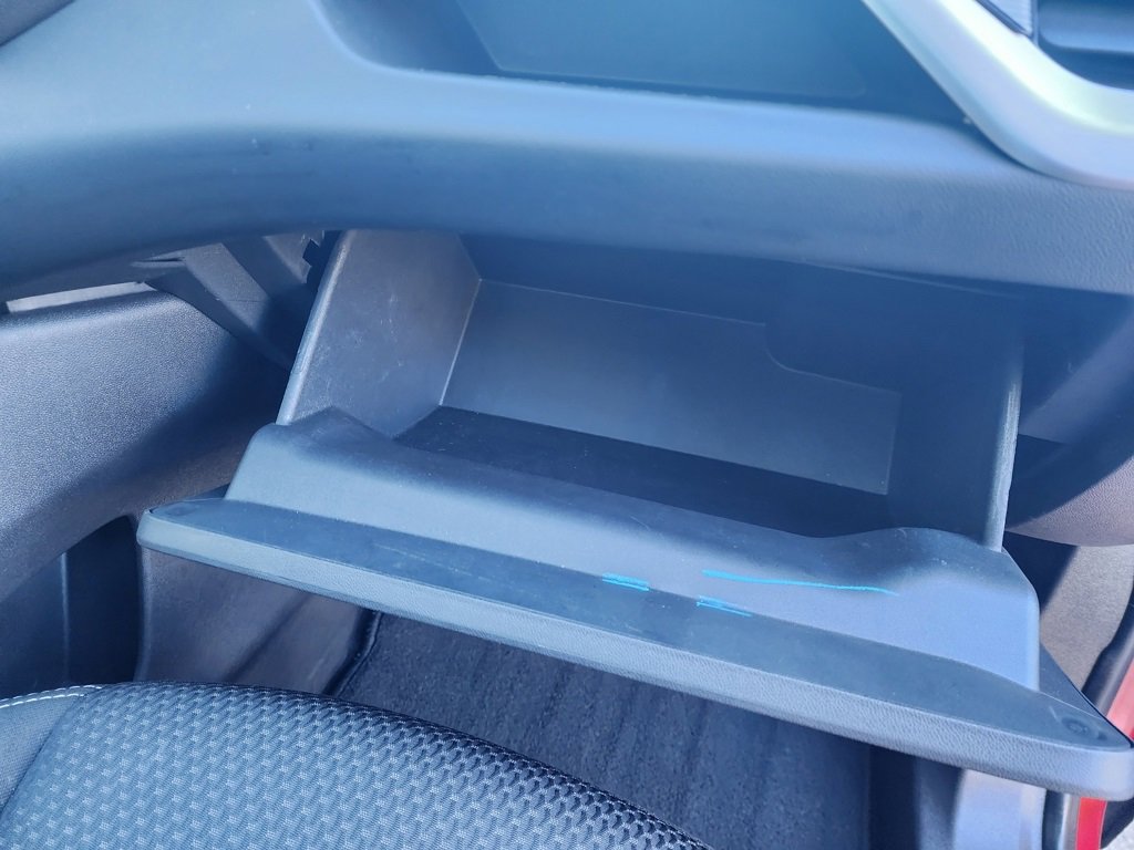 Used 2023 GMC Terrain SLE w/ Driver Convenience Package image 48