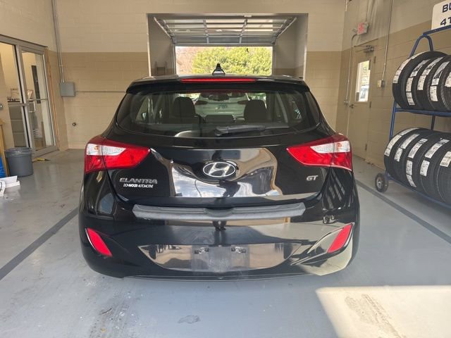 Used 2013 Hyundai Elantra GT w/ Touch & Go Pkg image 11