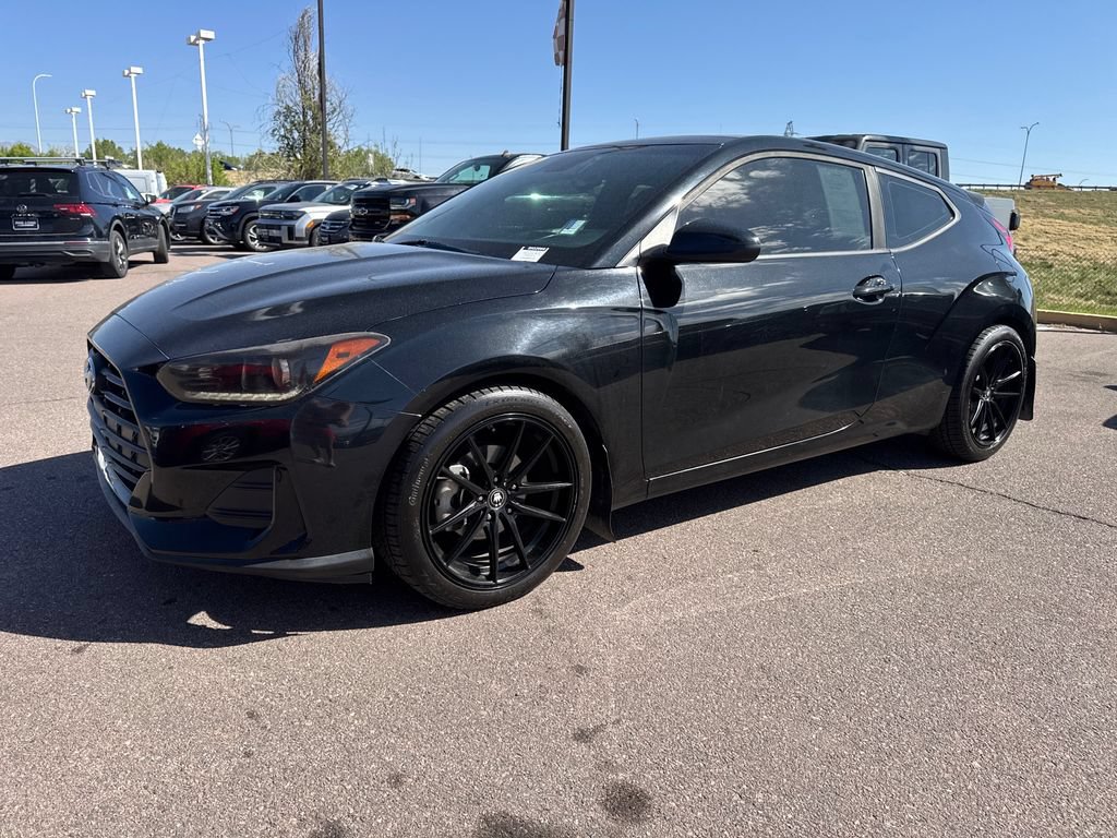 Used 2019 Hyundai Veloster 2.0 Premium FWD image 17