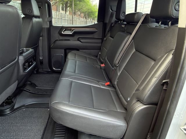 Used 2024 Chevrolet Silverado 1500 LT Trail Boss w/ Convenience Package II image 32