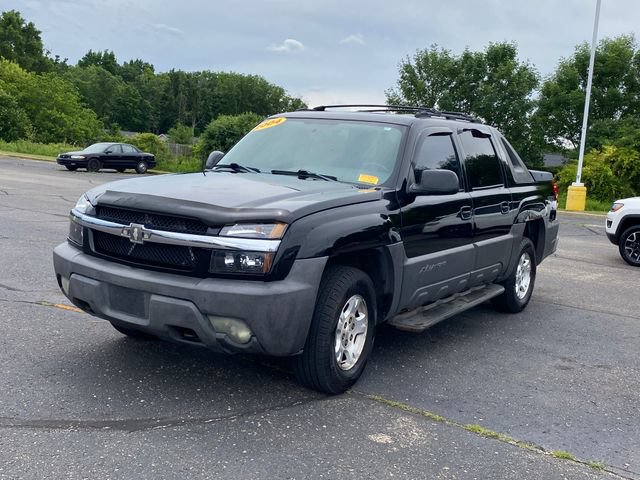 Used 2004 Chevrolet Avalanche 4x4 image 1