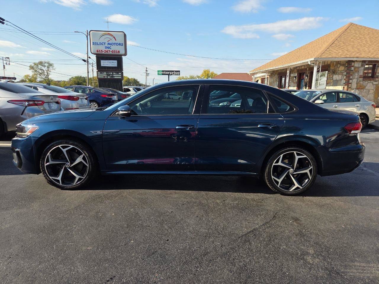 Used 2020 Volkswagen Passat 2.0T R-Line FWD image 3