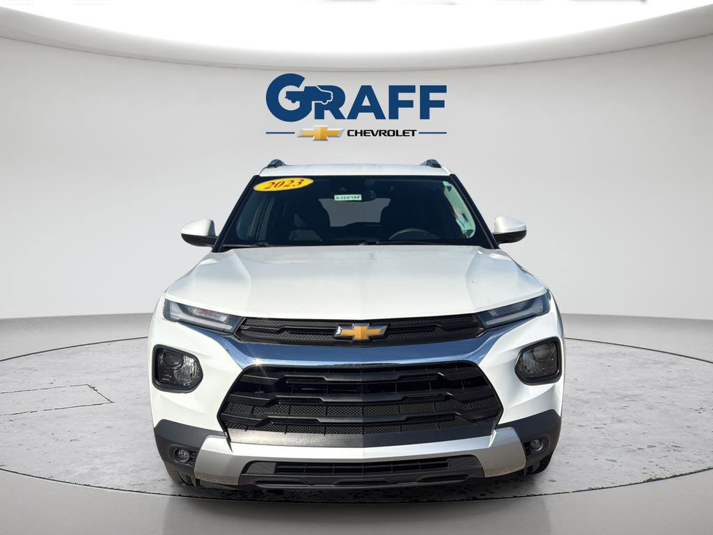 Used 2023 Chevrolet TrailBlazer LT w/ Convenience Package AWD/4WD image 12