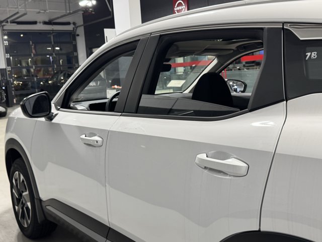 New 2026 Nissan Kicks SV w/ SV Premium Package AWD/4WD image 23