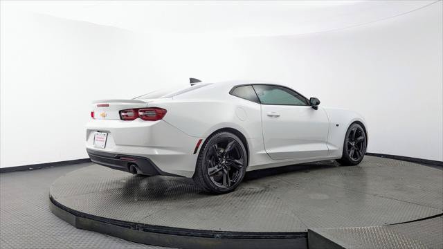 Used 2019 Chevrolet Camaro LT RWD image 8
