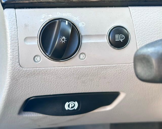 Used 2003 Mercedes-Benz E 320 Sedan image 15