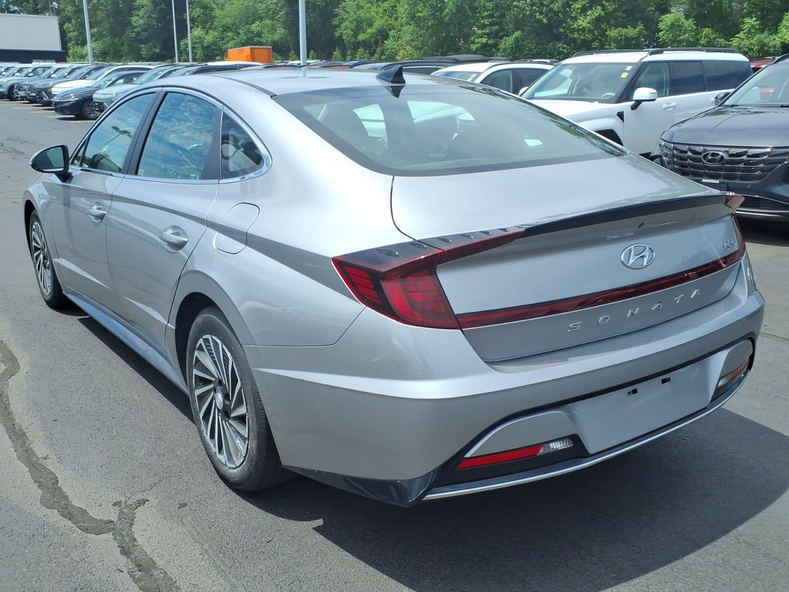 Used 2022 Hyundai Sonata SEL w/ Cargo Package FWD image 7