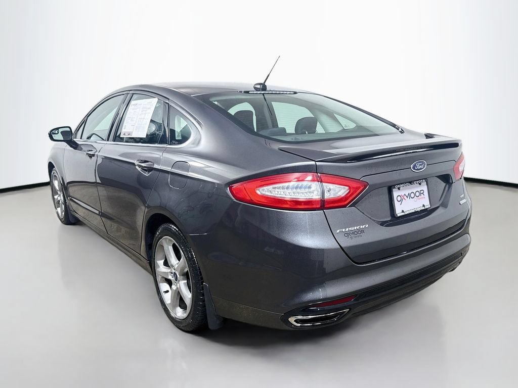 Used 2016 Ford Fusion SE w/ Equipment Group 201A FWD image 5