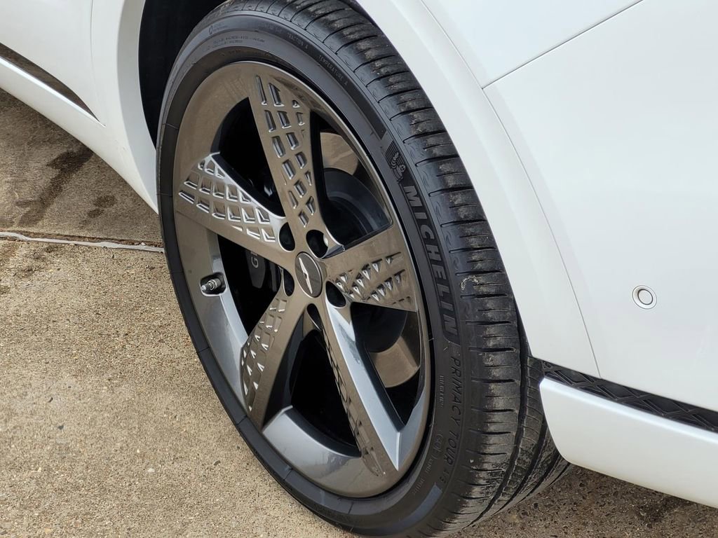 Used 2024 Genesis GV70 3.5T Sport w/ Sport Advanced Package image 7