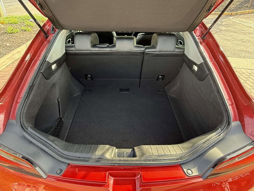Used 2024 Acura Integra image 6