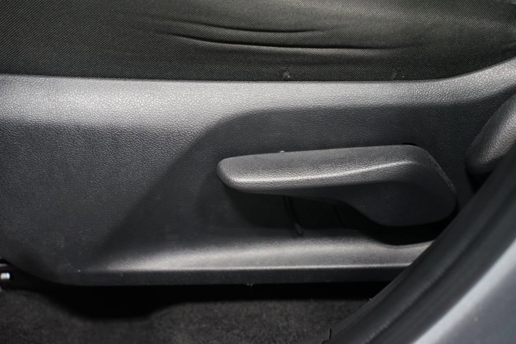 Certified 2025 Toyota RAV4 LE image 32