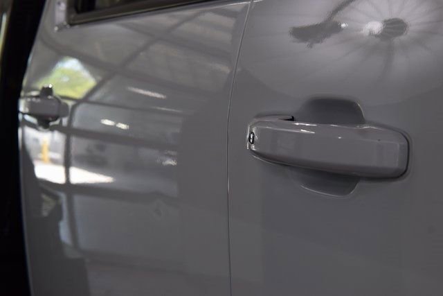 Used 2024 Chevrolet Silverado 3500 LT image 10