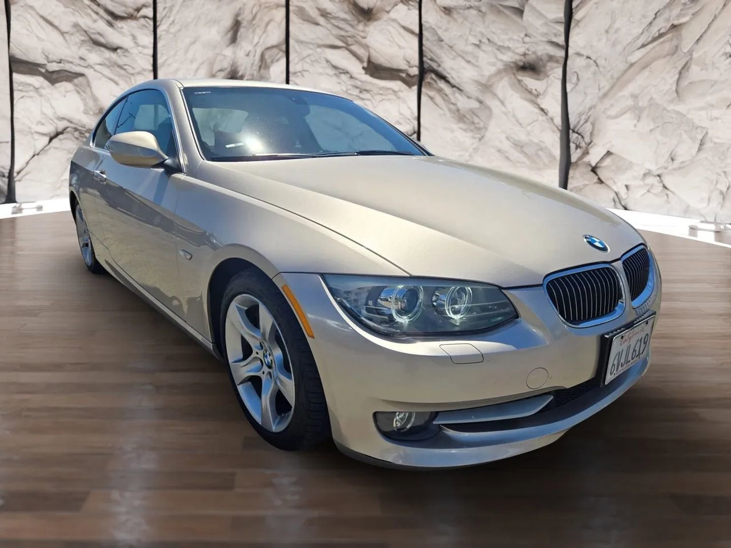 Used 2012 BMW 335i Coupe image 3