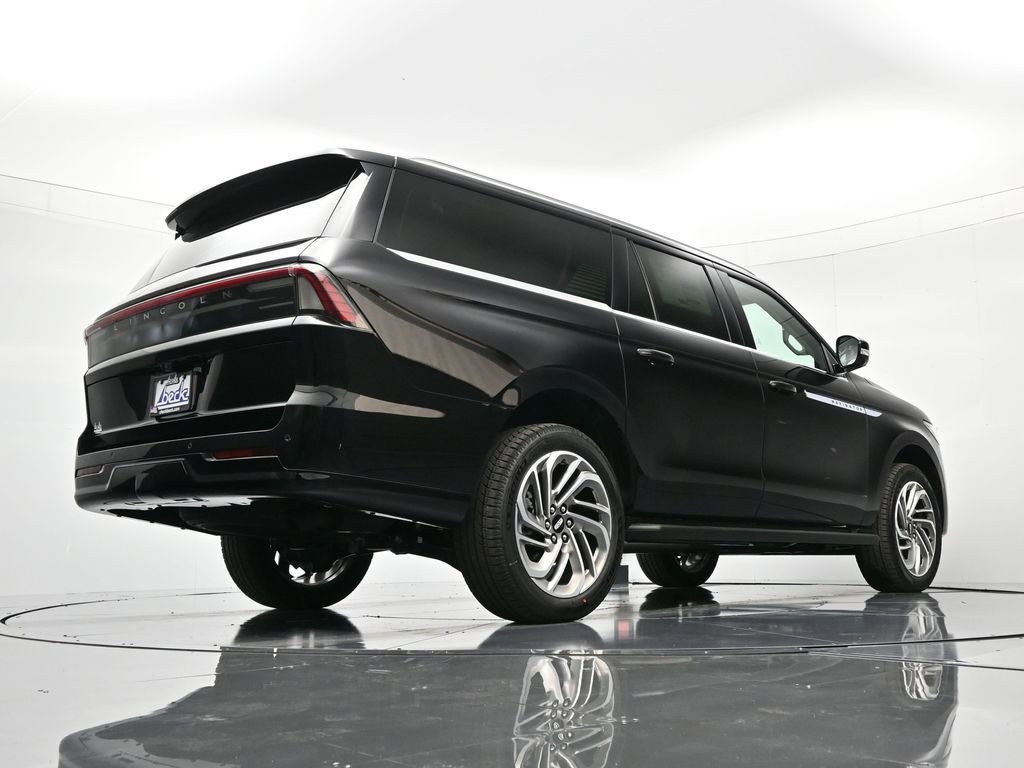 New 2026 Lincoln Navigator L Premier image 44