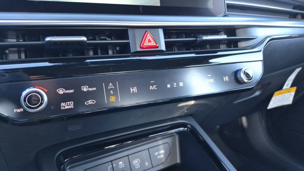 New 2026 Kia K5 GT-Line image 22