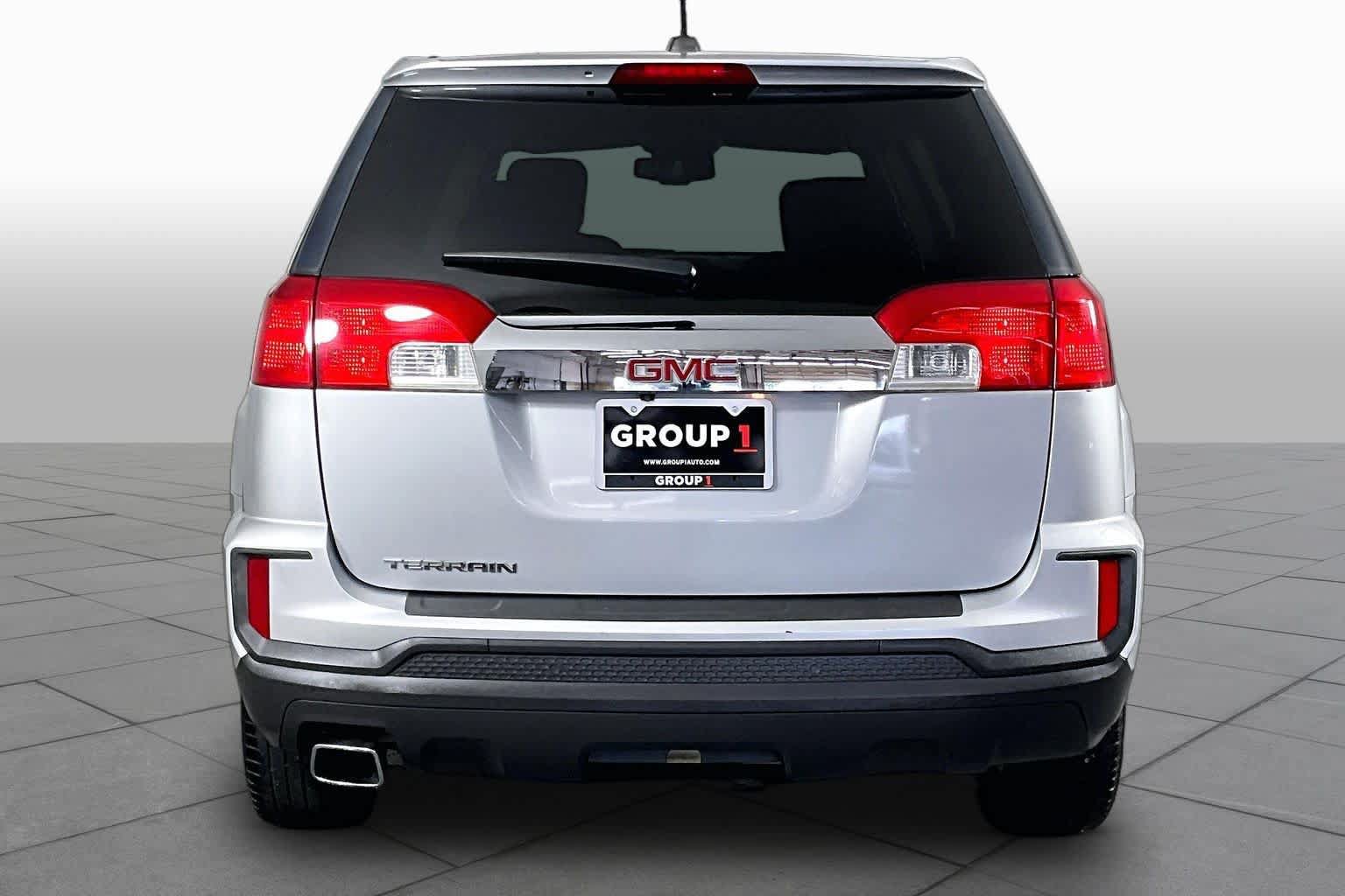 Used 2016 GMC Terrain SLE FWD image 5