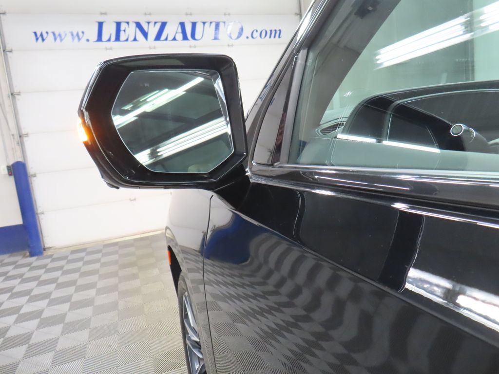 Used 2022 Cadillac Escalade ESV Sport w/ Touring Package AWD/4WD image 77