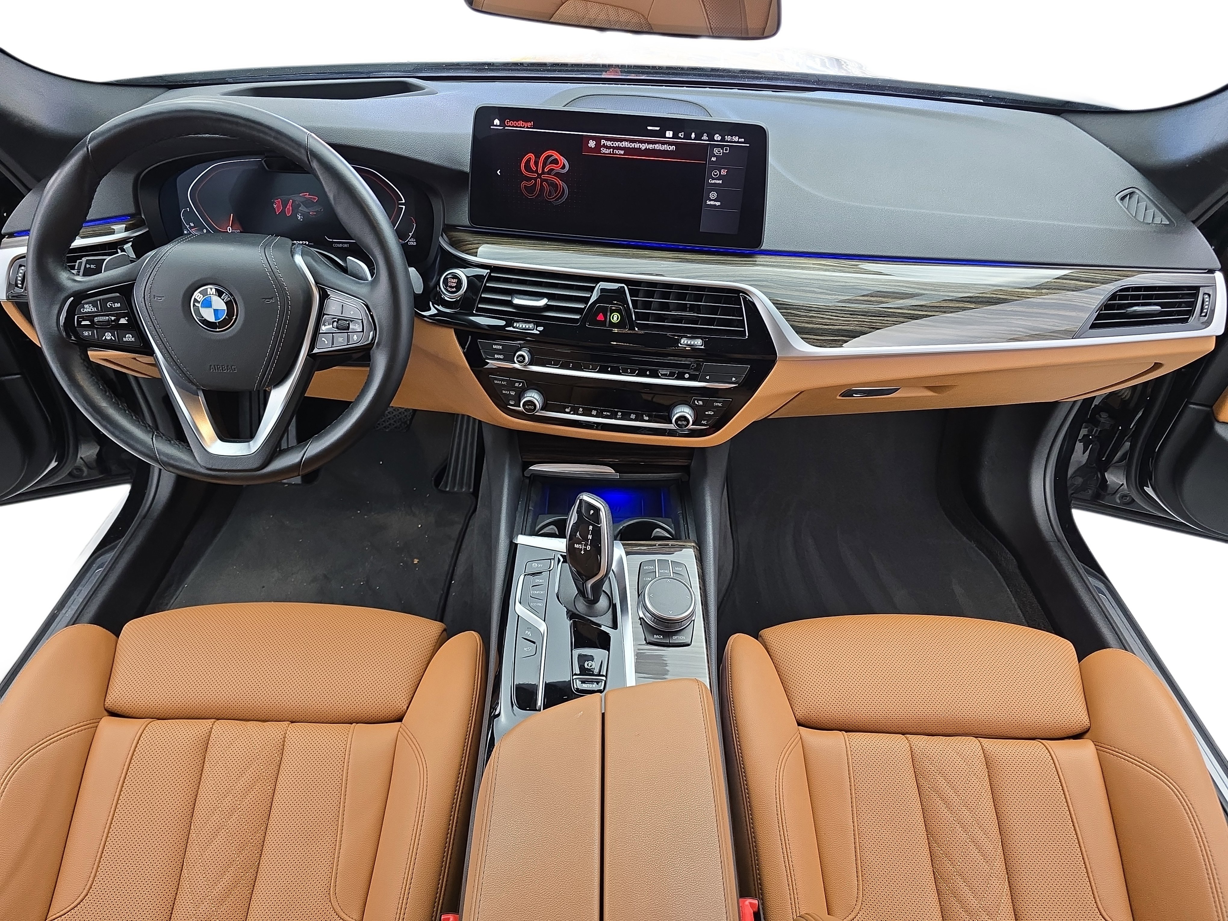 Used 2021 BMW 540i w/ Premium Package image 9