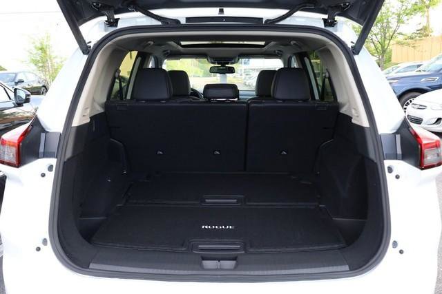 New 2026 Nissan Rogue Platinum AWD/4WD image 7