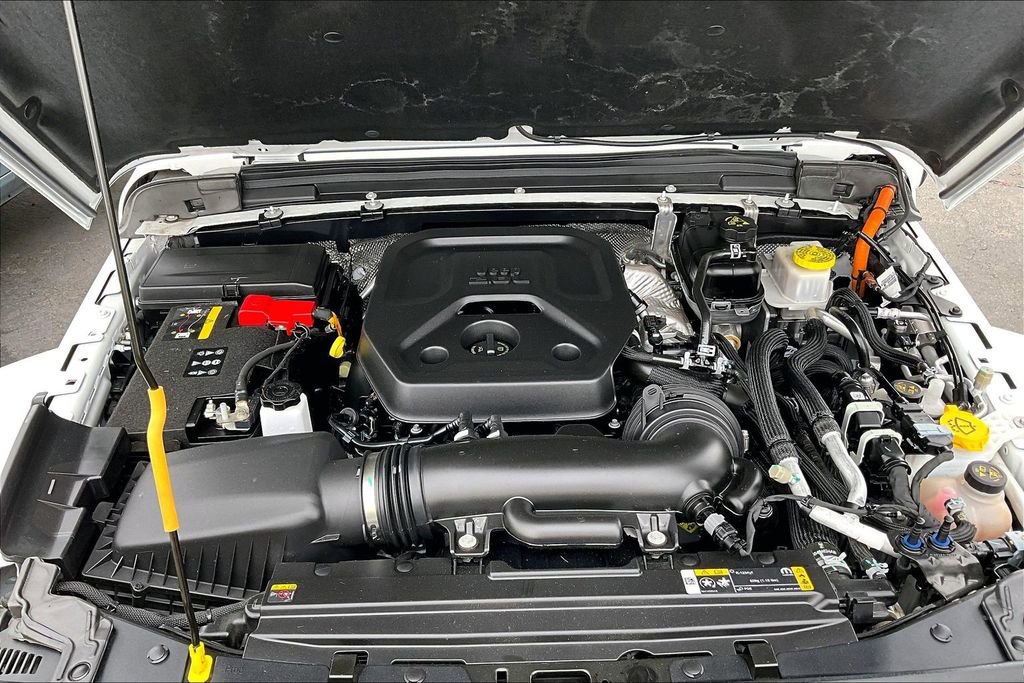 Used 2024 Jeep Wrangler Unlimited image 29