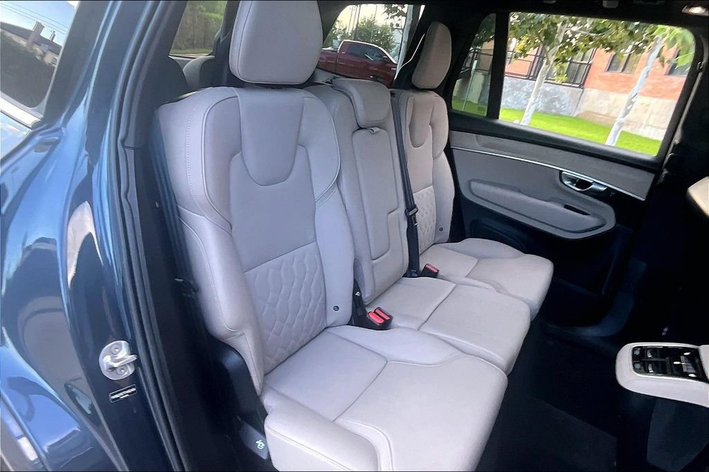 Used 2026 Volvo XC90 B6 Plus AWD/4WD image 37