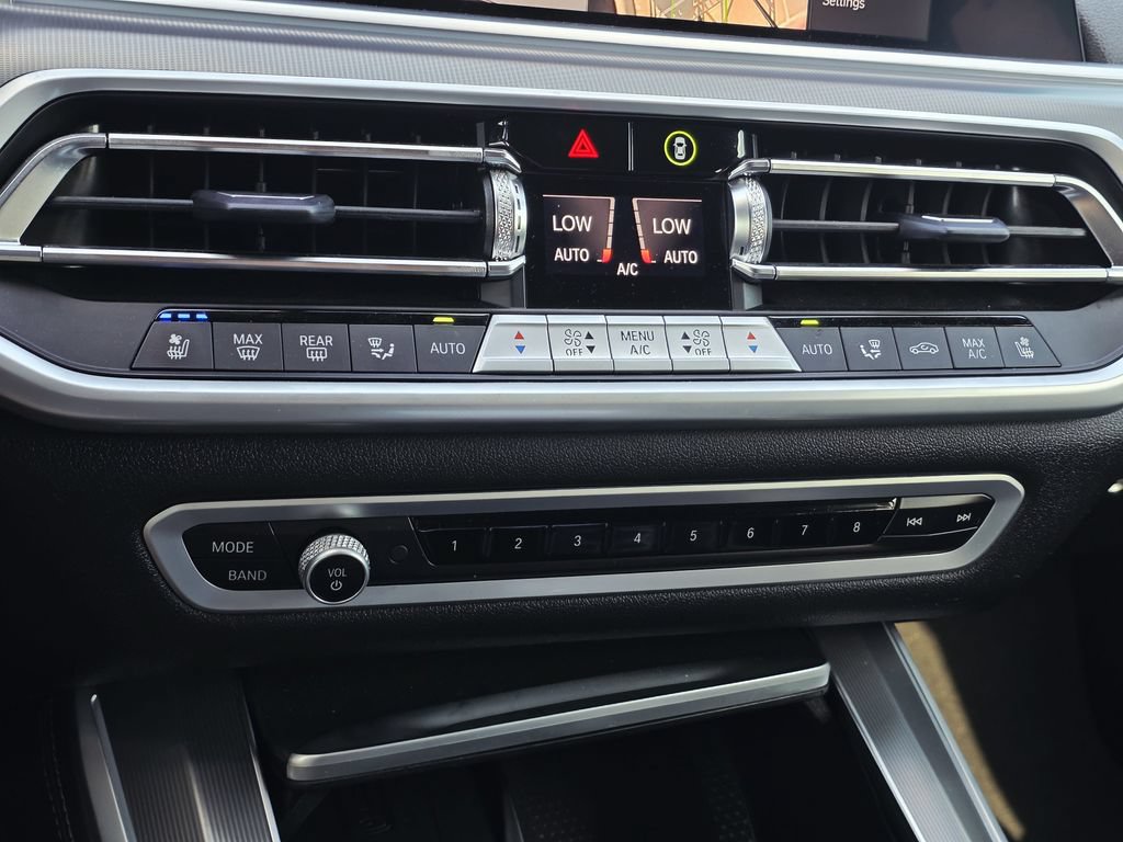 Used 2023 BMW X5 xDrive40i w/ Executive Package AWD/4WD image 27