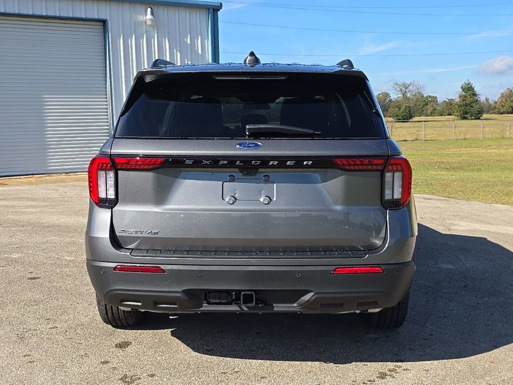 New 2026 Ford Explorer Active image 4