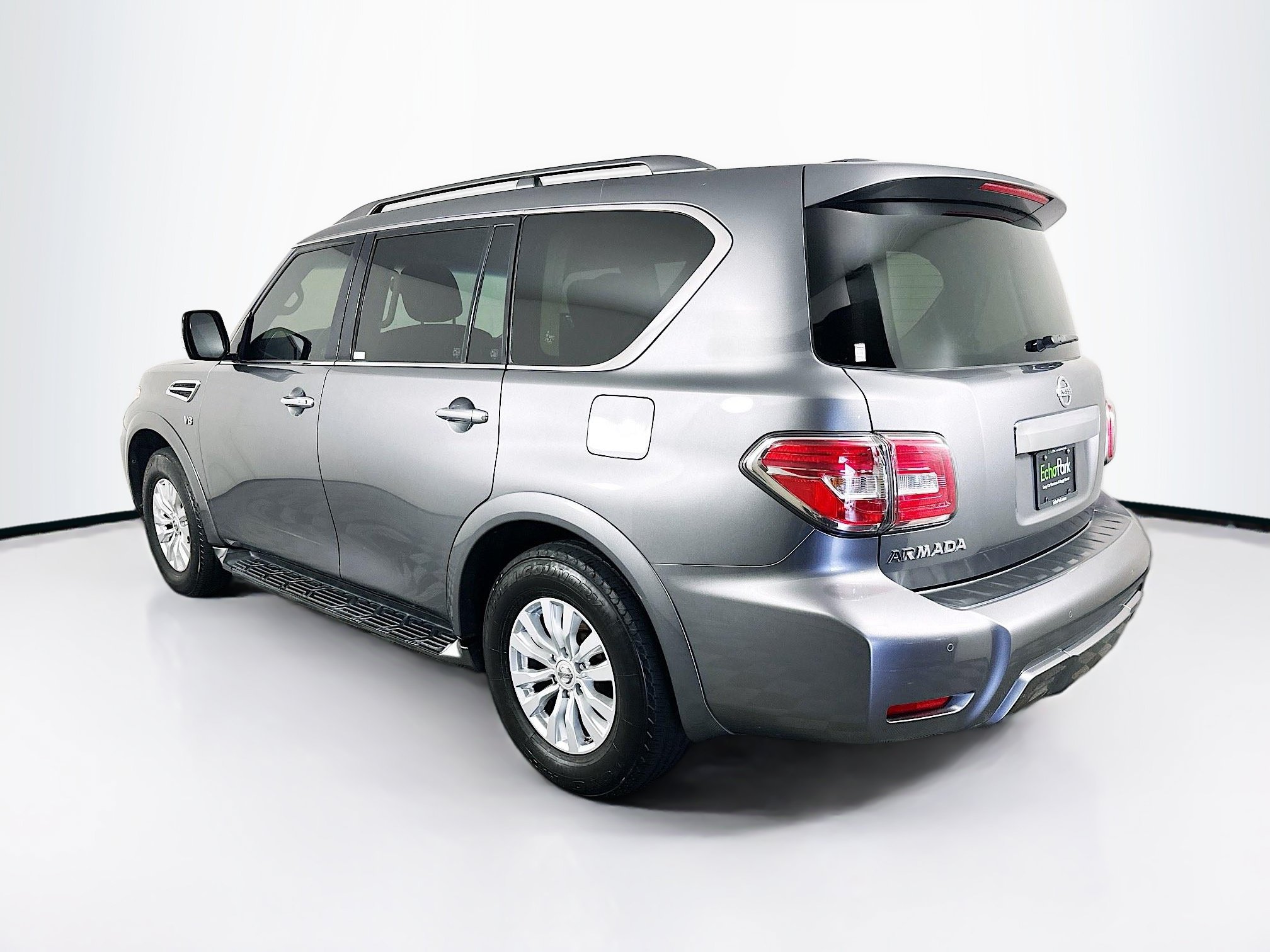 Used 2019 Nissan Armada SV w/ Driver Package RWD image 5