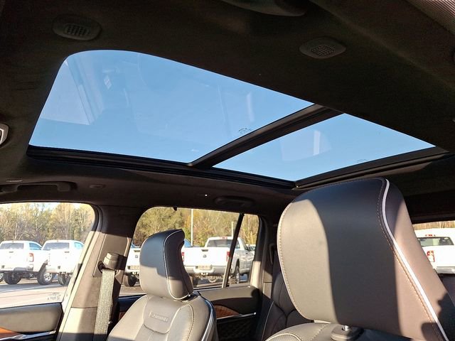 Used 2025 Jeep Grand Cherokee Summit image 14