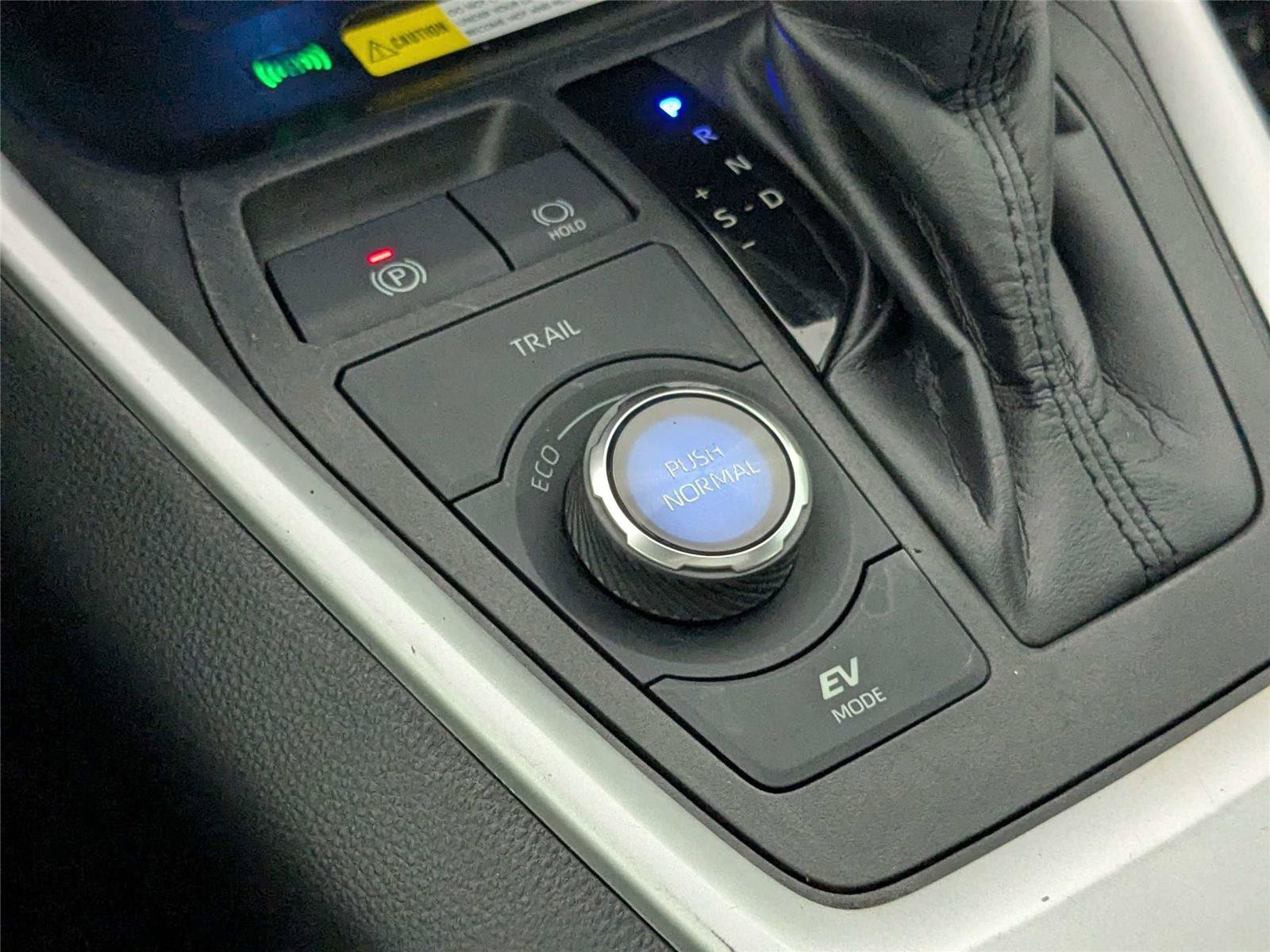 Certified 2022 Toyota RAV4 XSE AWD/4WD image 27