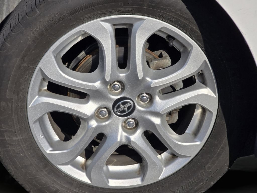Used 2016 Scion iA FWD image 23