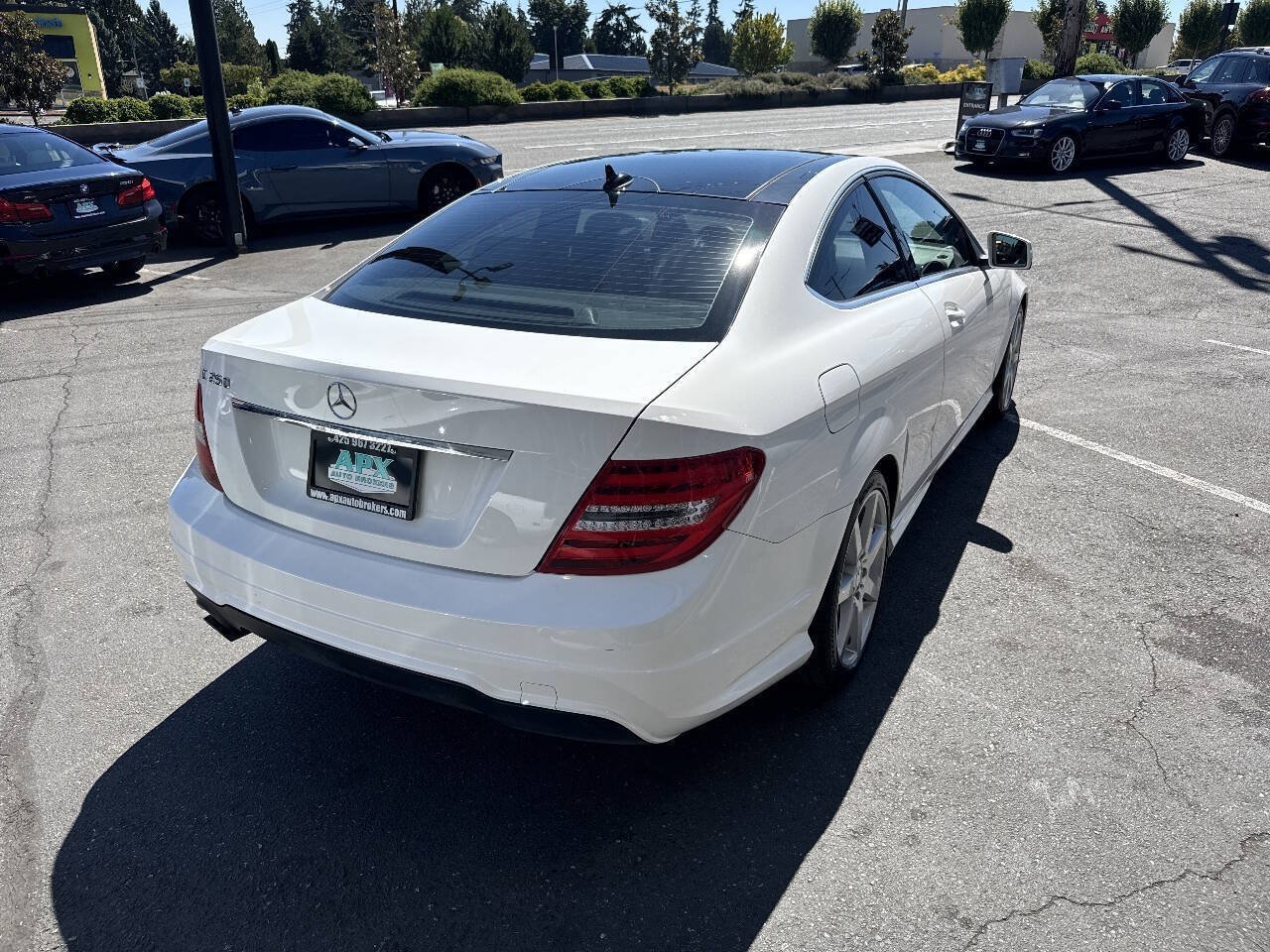 Used 2013 Mercedes-Benz C 250 Coupe image 8