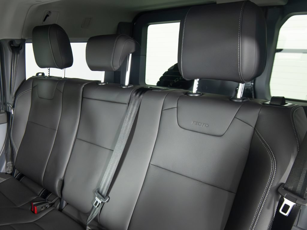 New 2026 INEOS Grenadier Fieldmaster Edition AWD/4WD image 36
