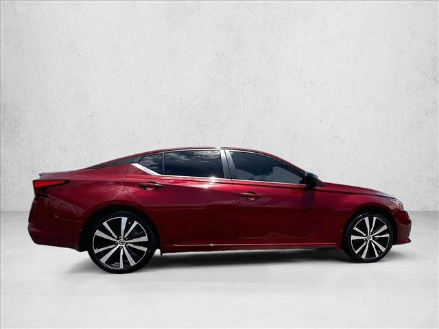Used 2022 Nissan Altima 2.5 SR FWD image 5