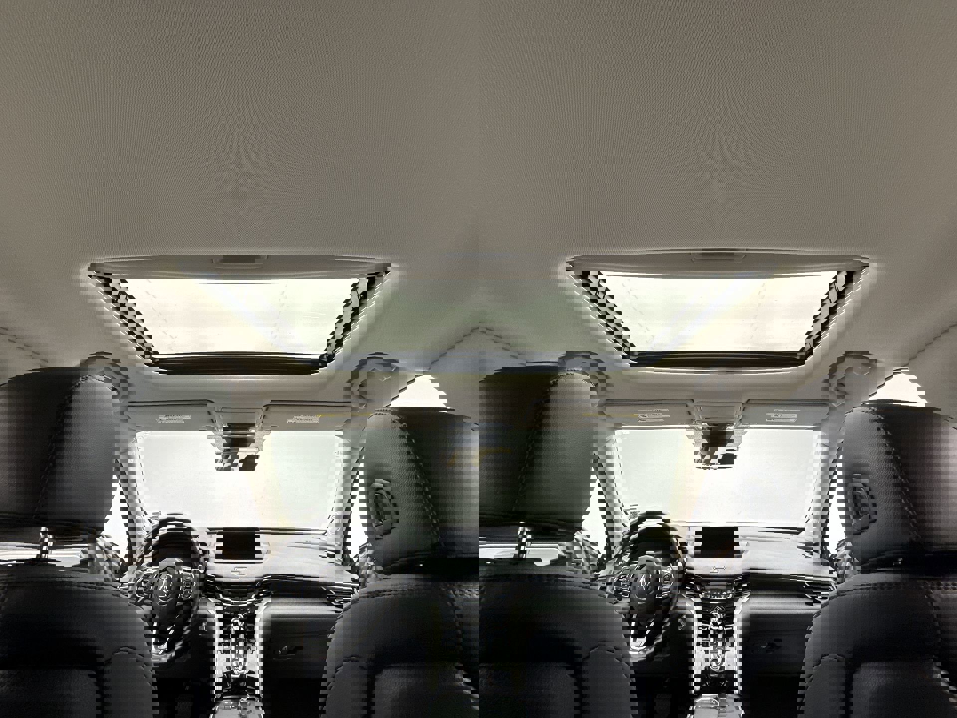 Used 2023 Acura TLX image 18