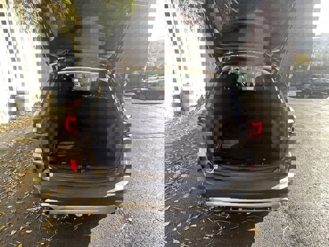 Used 2023 Ford Escape Platinum image 7