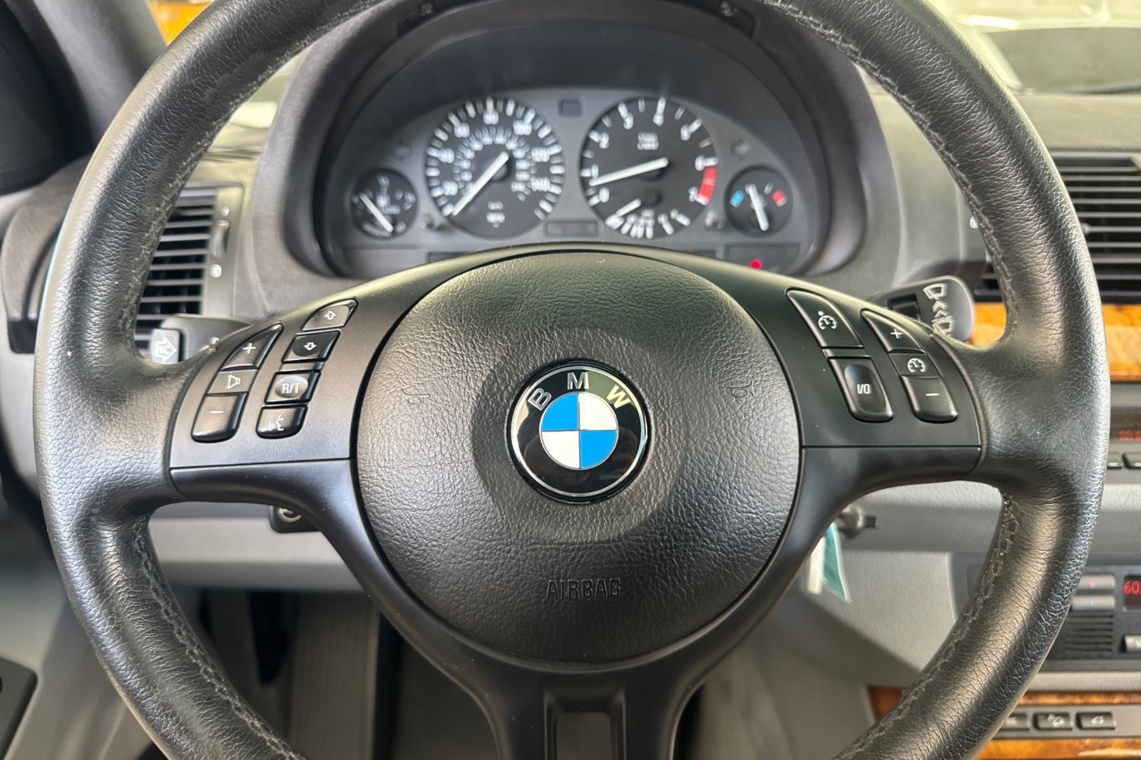 Used 2003 BMW X5 3.0i AWD/4WD image 10