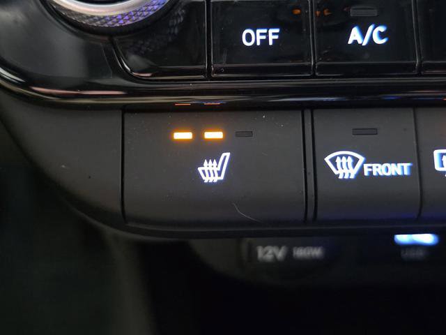 Certified 2025 Hyundai Elantra SEL image 8