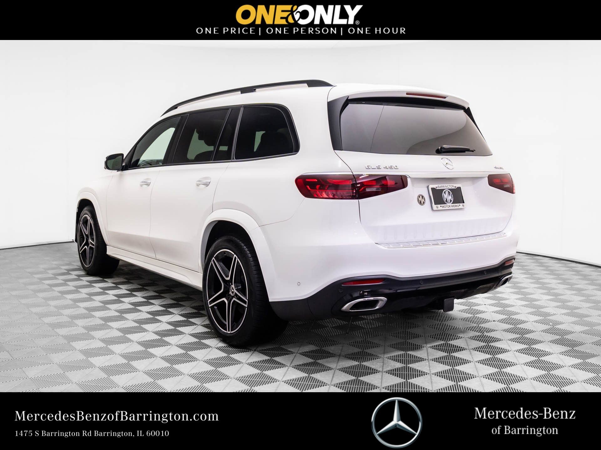Used 2025 Mercedes-Benz GLS 450 4MATIC image 3
